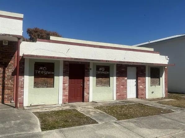 1710 AVENUE E, Fort Pierce, FL 34950