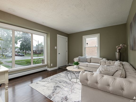 4th image of 1576 Shirley Dr
