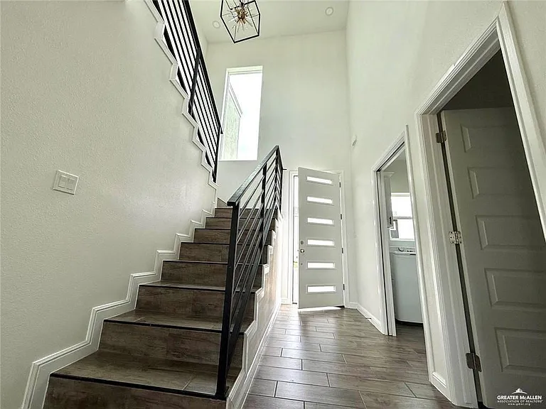 5401 N Crown Point — Photo 11