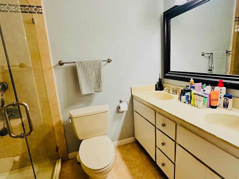 952 La Barbera Dr — Photo 20