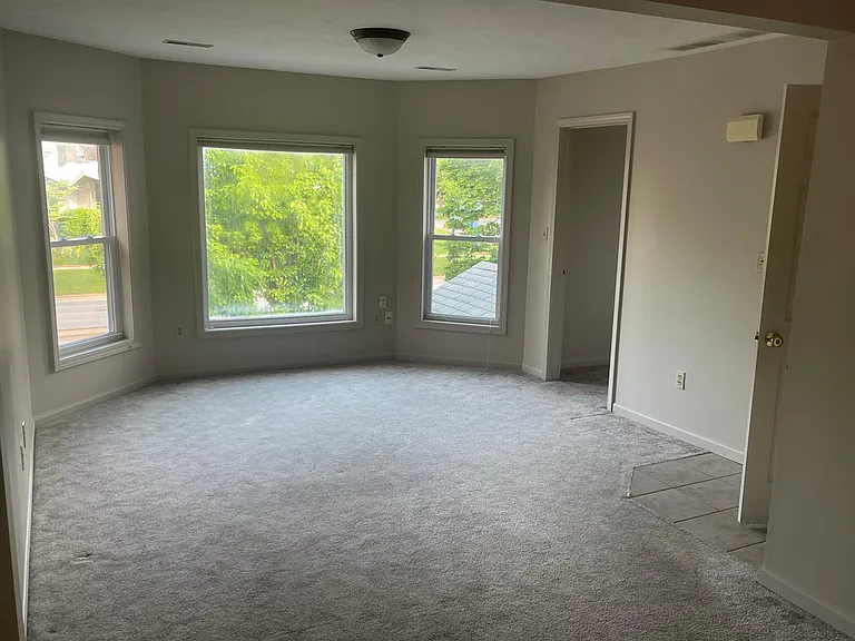616 Main St #2 — Photo 7