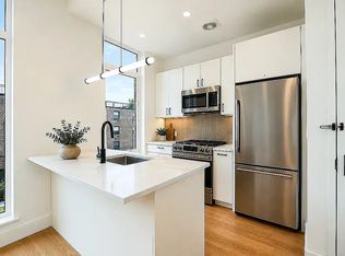 576 Grand St #2B, Brooklyn, NY 11211