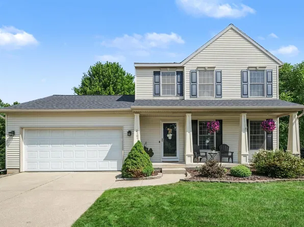 2161 Belmont Farms Ct NE, Belmont, MI 49306
