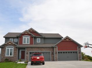 2302 NE 14th Ct, Ankeny, IA 50021