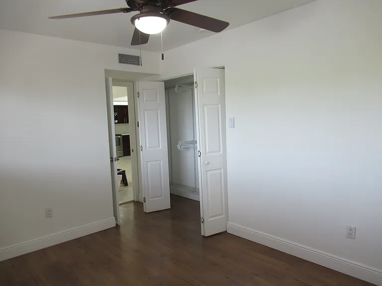 8401 SW 107th Ave #371E — Photo 34
