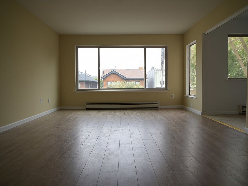 1st image of 125 Palm Ave APT 201