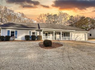 758 Shoreline Trl SE, Conyers, GA 30094