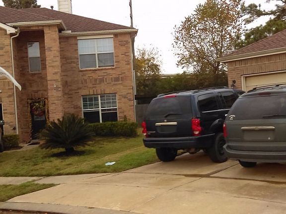 3rd image of 11306 Cabbot Cove Ct