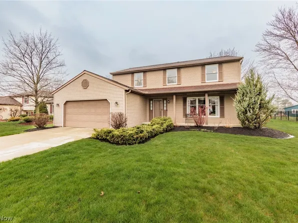 9890 Dogwood Ct, Strongsville, OH 44136