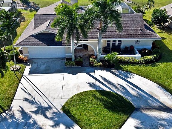 2nd image of 9863 Treasure Cay Ln