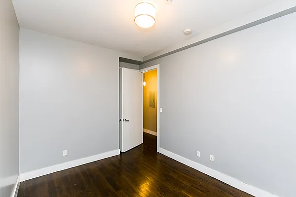 Rented by Nooklyn NYC LLC | media 7