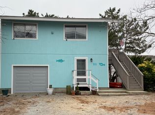 111 79th St, Ocean City, MD 21842