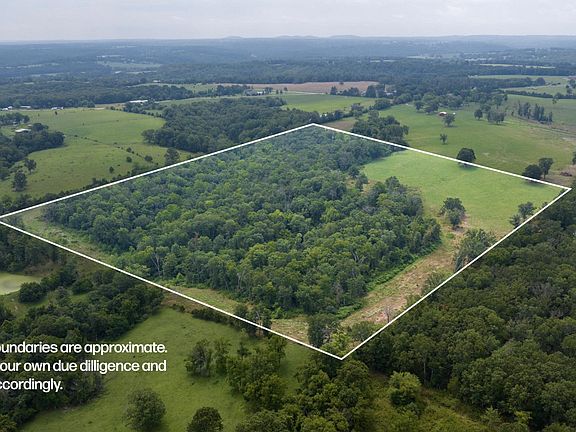 4th image of 3249 Clark Lane