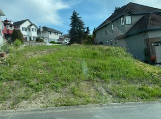 2658 Klassen Ct, Pt Coquitlam, BC V3C5Y8