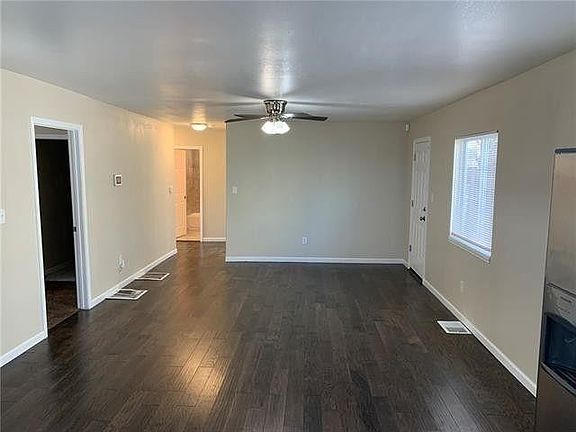 3rd image of 5344 Wabash Ave