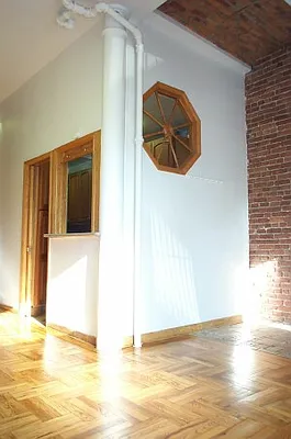 Rented by Tower Brokerage | media 60