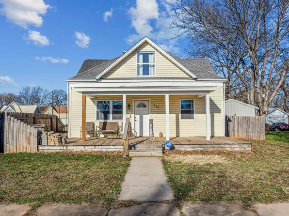 107 N Reno St, Haven, KS 67543