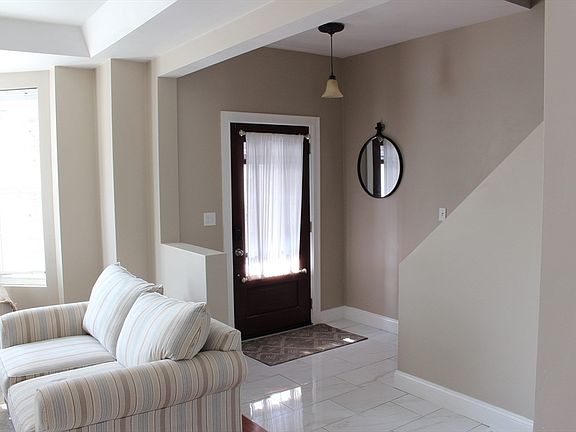 2nd image of 4 Cutler Ct