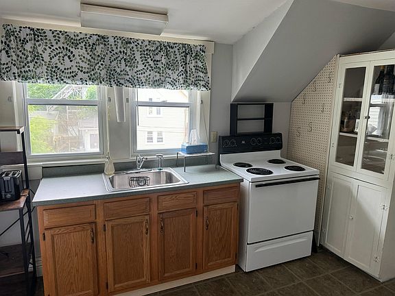 5th image of 14 Summer Street