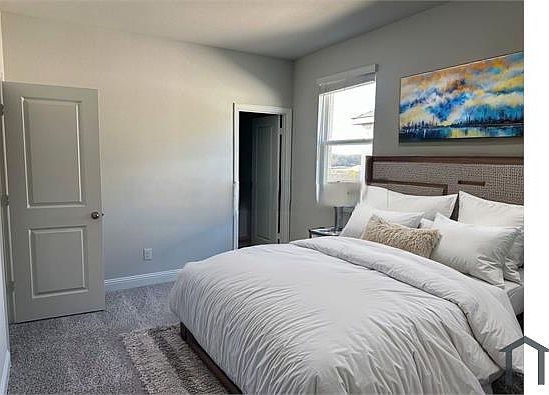 5th image of 801 Santa Lucia Dr
