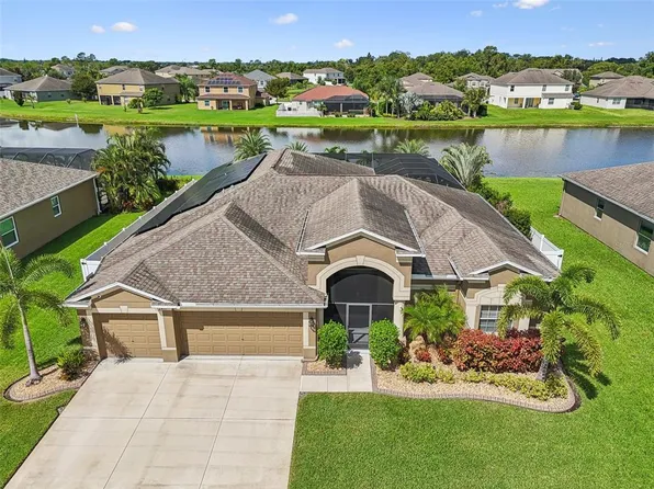 2417 Cumberland Cliff Dr, Ruskin, FL 33570