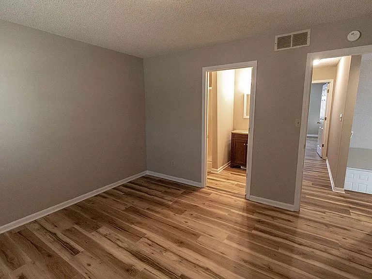 3716 Hermitage Rd #1 — Photo 17