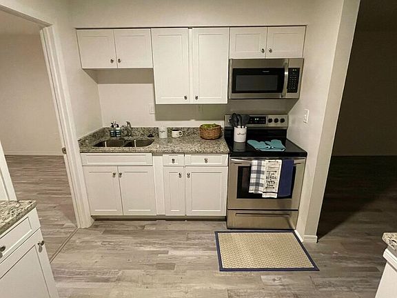 2nd image of 5305 N Blvd Unit 213