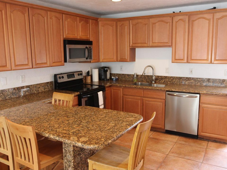 1st image of 711 San Fernando Pl APT 2