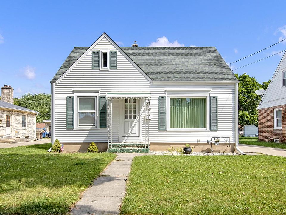 1st image of 1842 East Norwich AVENUE