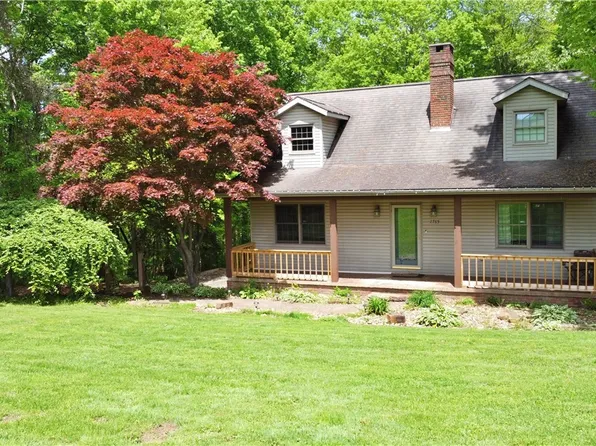 2765 Tarkman Dr, Nashport, OH 43830