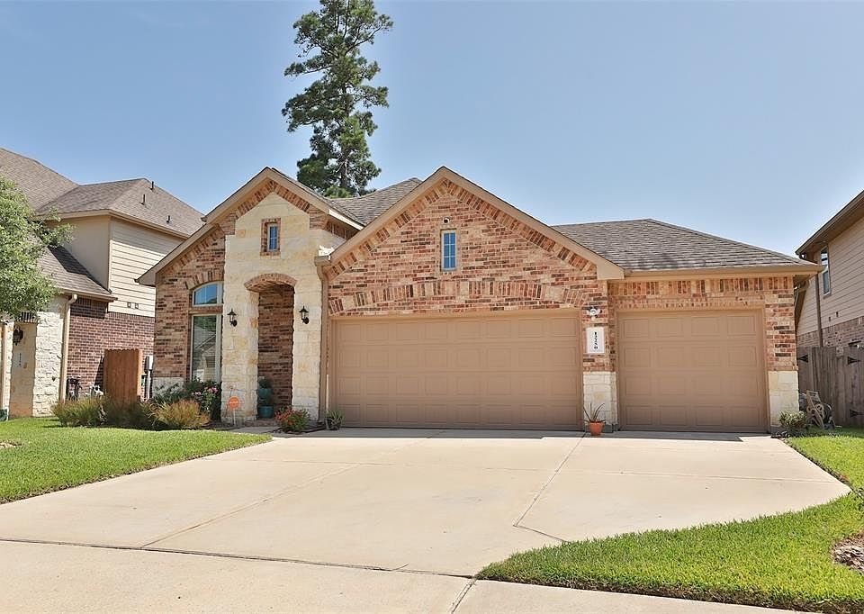 1st image of 12250 Little Blue Heron Ln