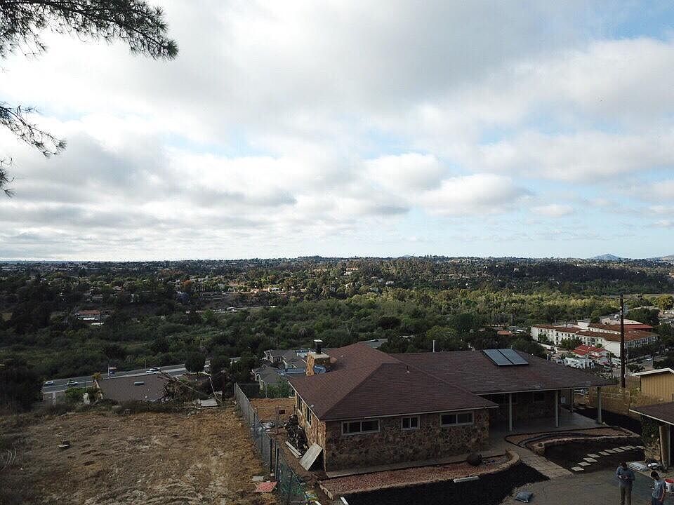 1st image of 3264 Holly Way #A