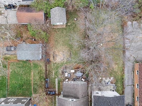 5th image of 2111 Keenan Ave