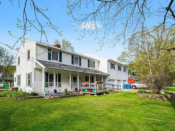 3rd image of 3426 Meadowcroft Ave