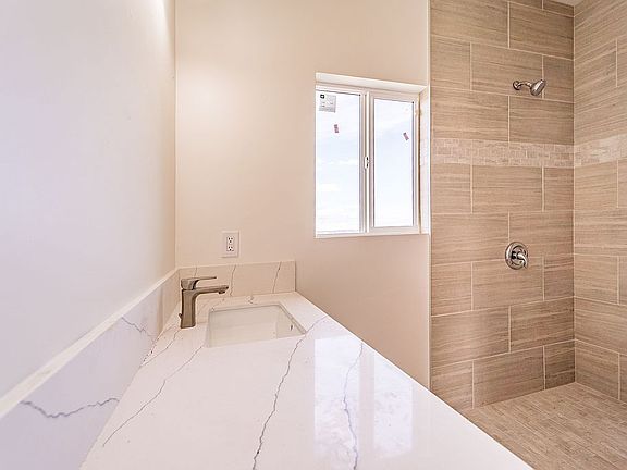 5th image of 5377-79 E Falls View Dr