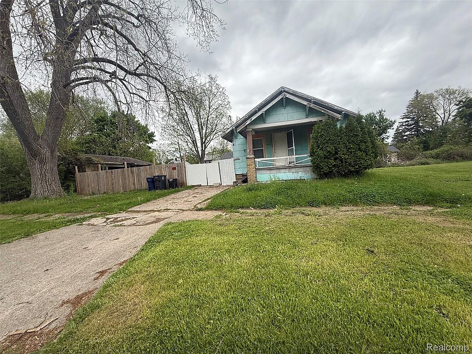 1st image of 834 Remington Ave