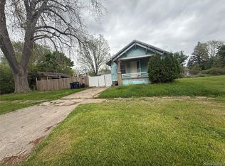 834 Remington Ave, Flint, MI 48507