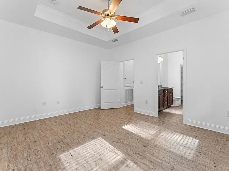 27320 Lashay Dr — Photo 21