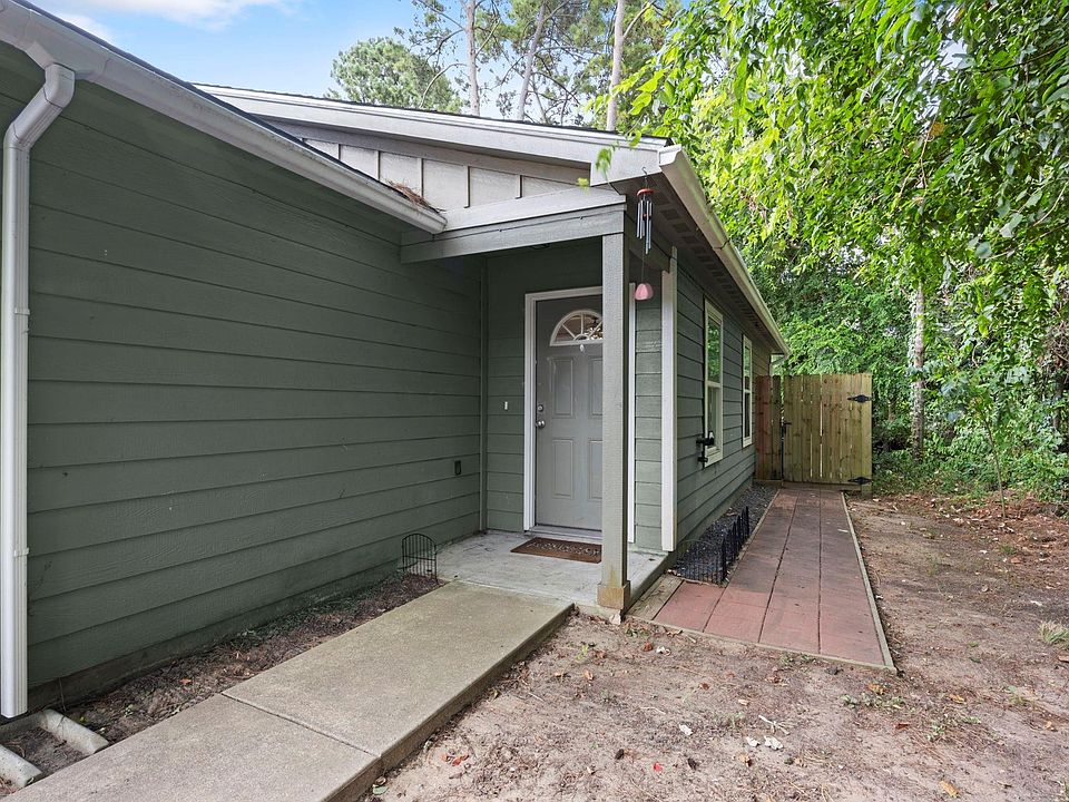 1st image of 16807 Crestmont