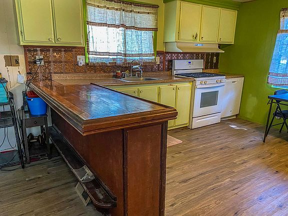 5th image of 3264 E Colt Cir