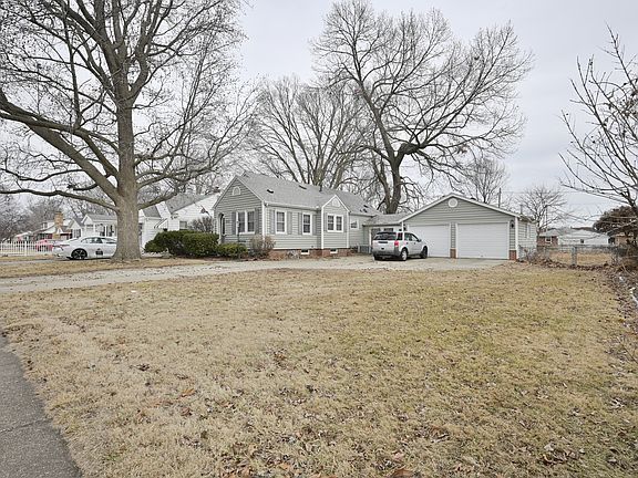 2nd image of 3236 S 5th St