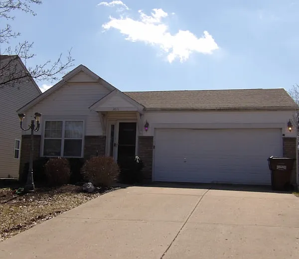 3 bed, 1800 sqft, $1,800 — Photo 1