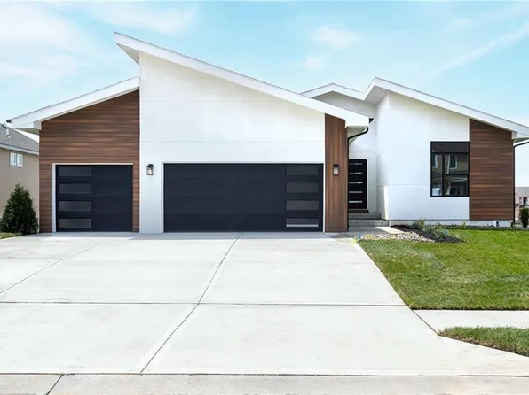 8316 NW 89th Ter, Kansas City, MO 64153