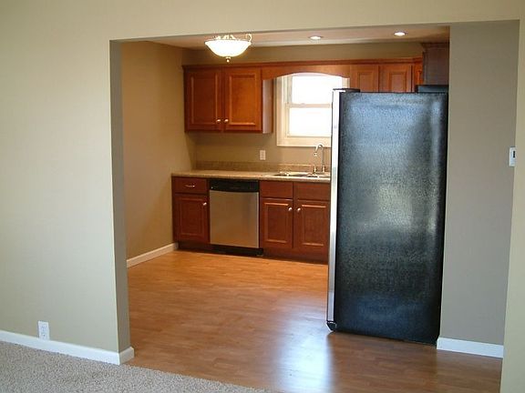living room to kitchen