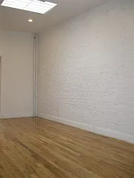 Rented by Tower Brokerage