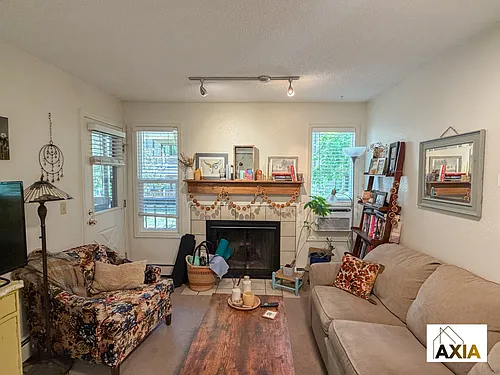 1927 Canyon Blvd #112 Photo 1