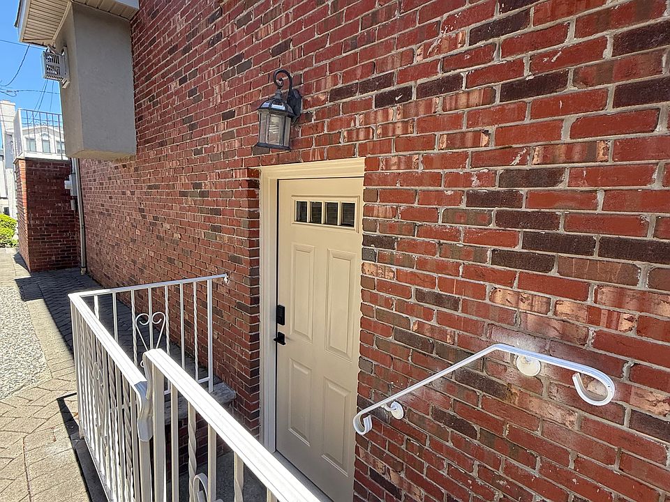 1st image of 530B 1st St