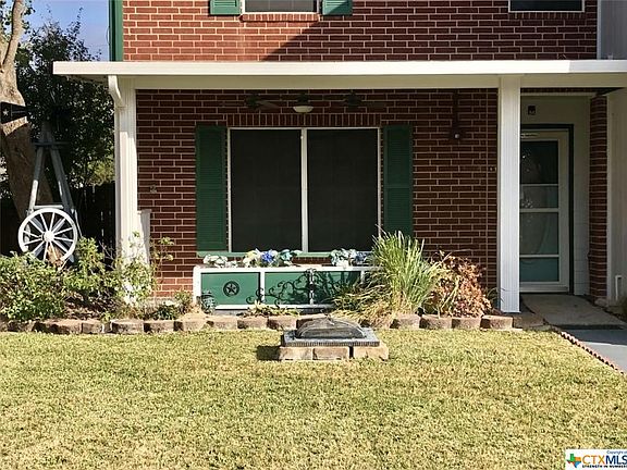 2nd image of 1805 Waterford Dr