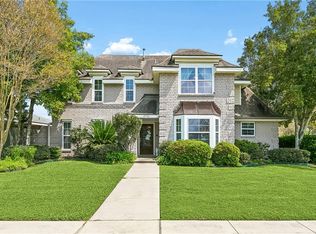4701 Lake Vista Dr, Metairie, LA 70006