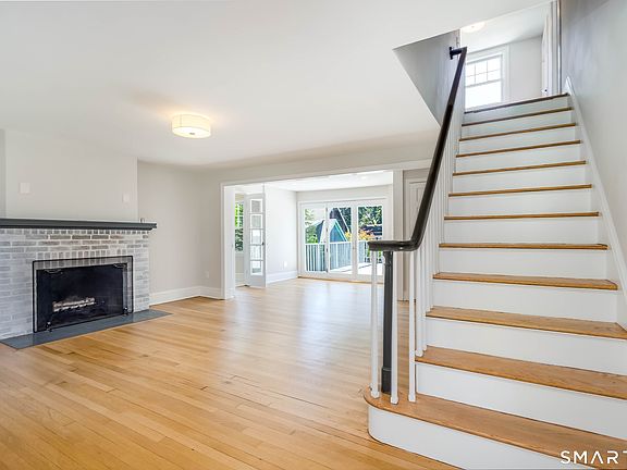 3rd image of 23 Benedict Avenue
